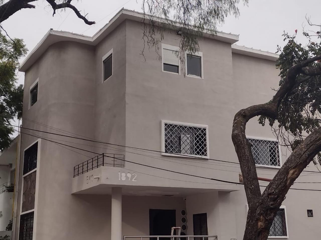 Vidrio Suites Col Americana Guadalajara Exterior foto